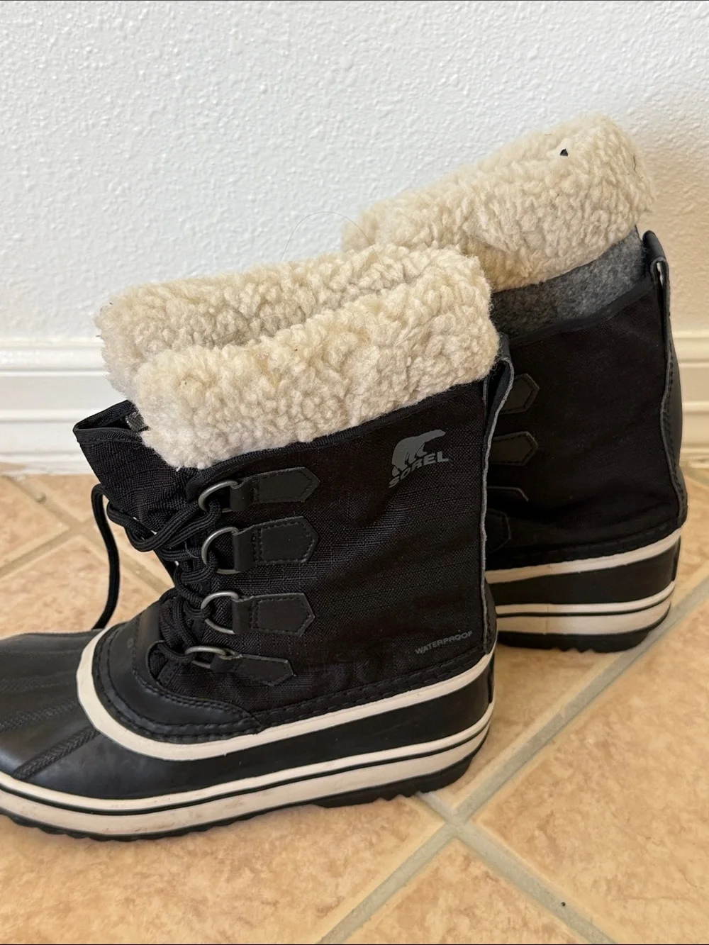 Sorel warm shearling